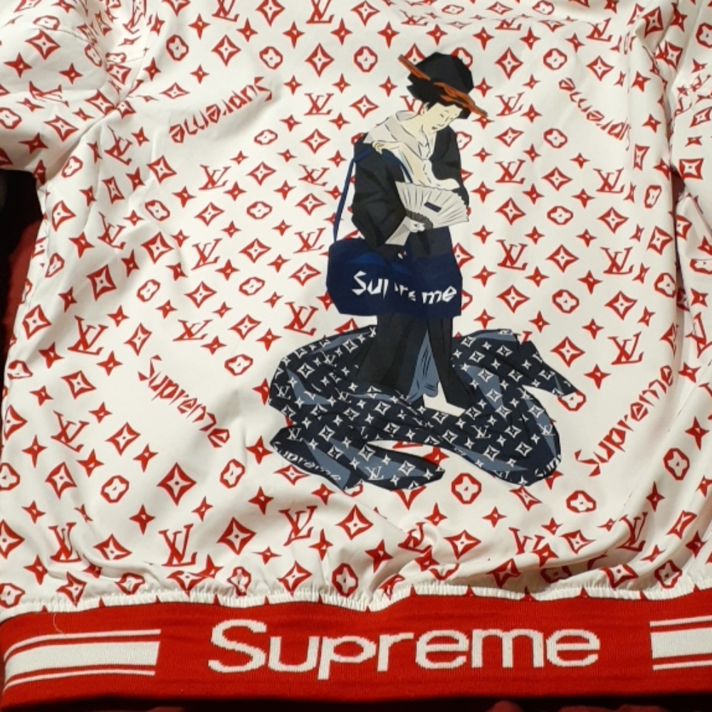 LV Surpreme jacket